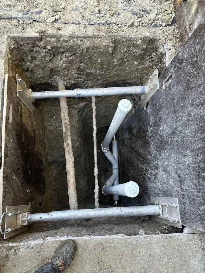 Experienced plumber completing Gas Line Repair work in La Follette